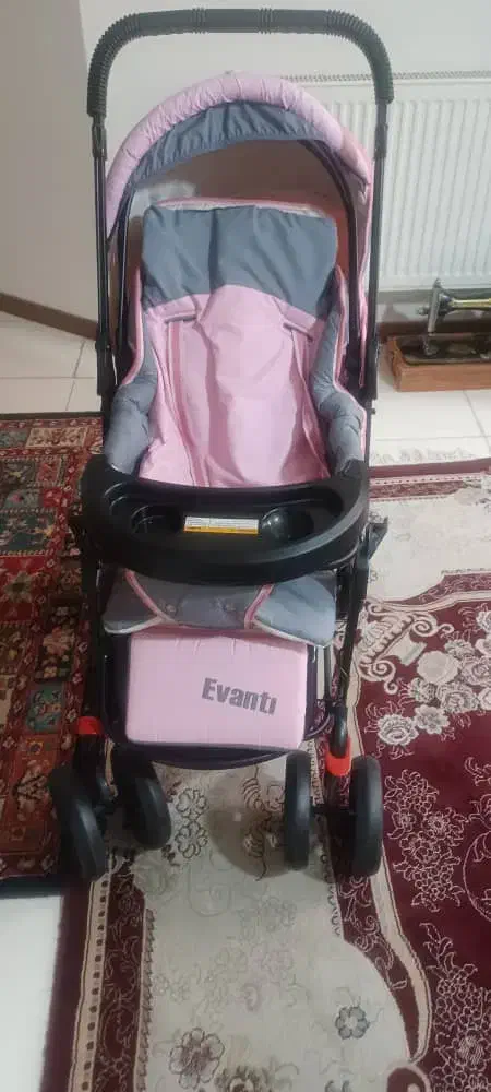 کا لسکه نو بدون استفاده|کالسکه و لوازم جانبی|شاهین‌شهر, مسکن مهر|دیوار