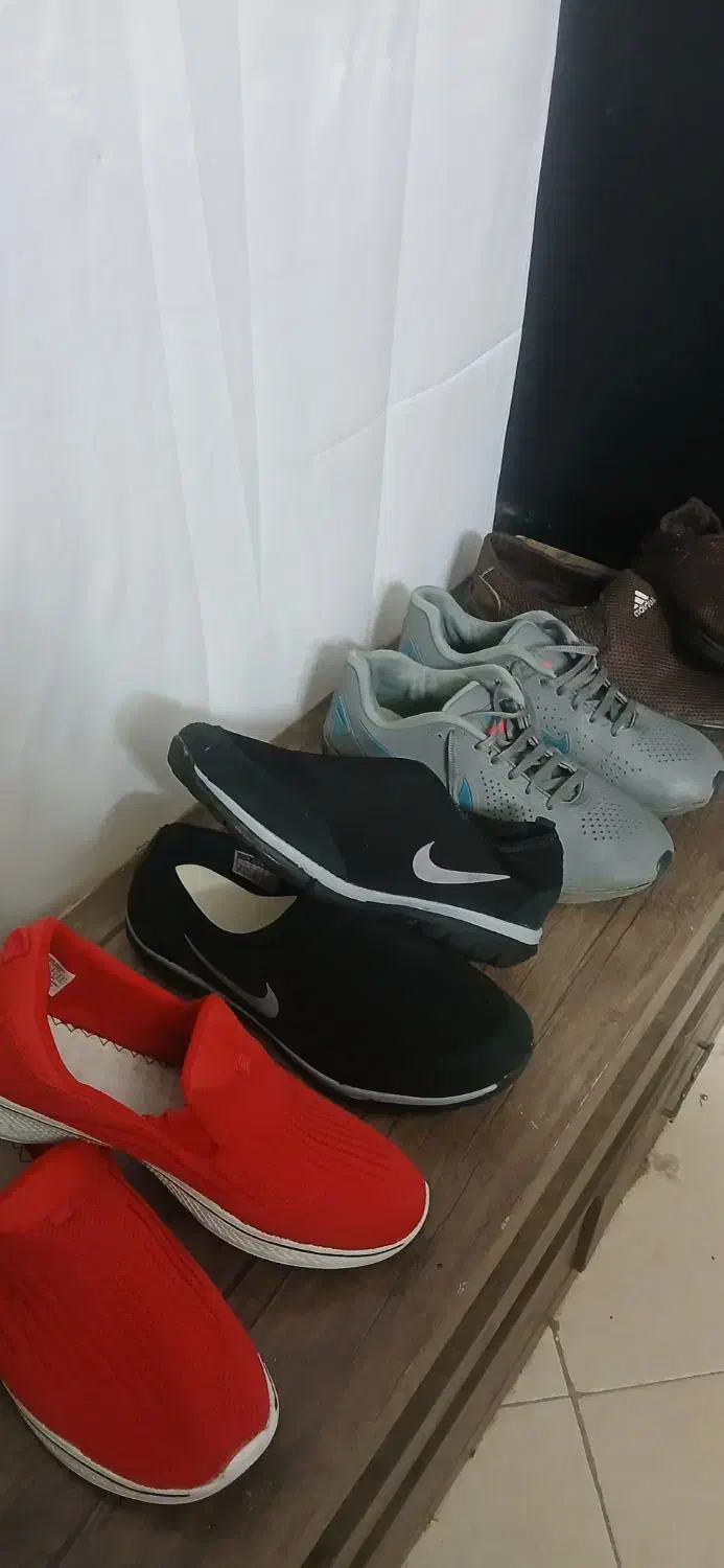 کفشها درحد نو و نو|کیف، کفش، کمربند|ری, حمزهآباد|دیوار