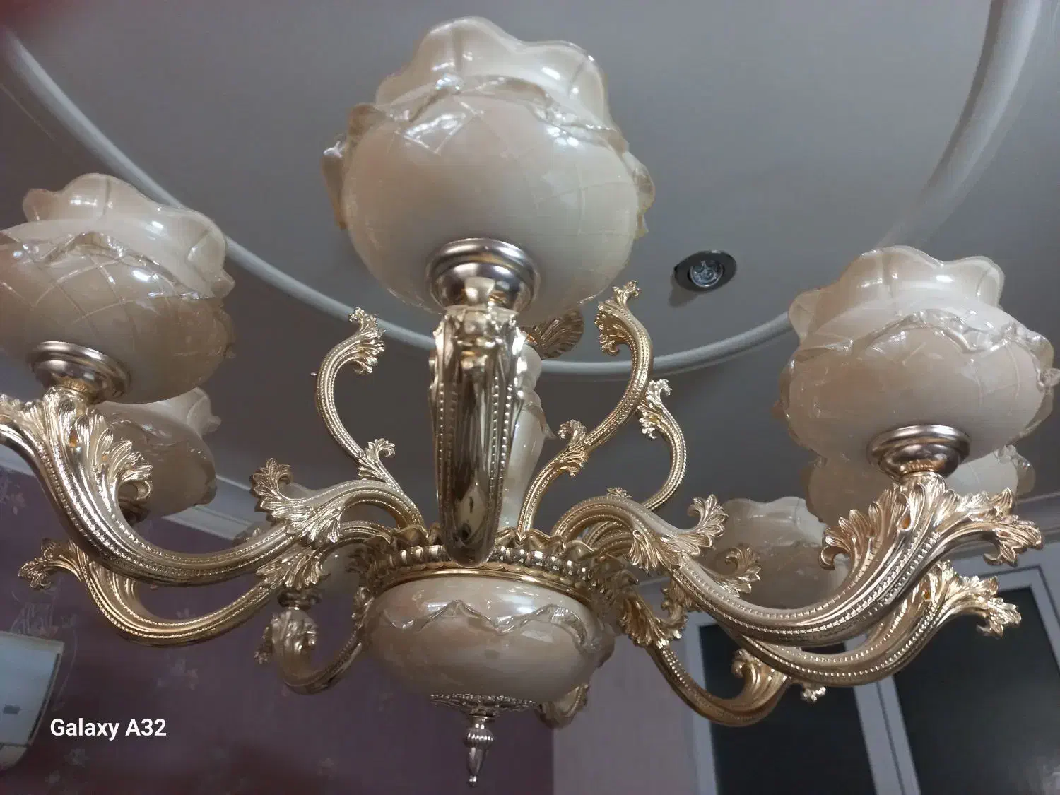 یک جفت لوستر کریستال|لوستر و چراغ آویز|ورامین, ورامین|دیوار