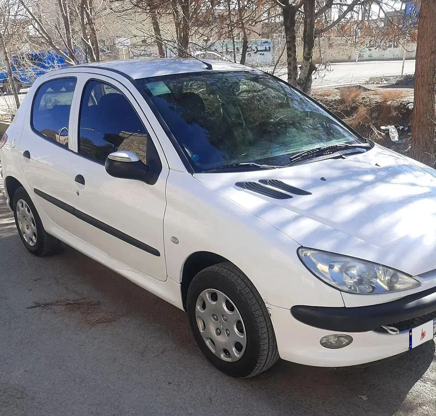 ۲۰۶ مدل ۹۸|خودرو سواری و وانت|اصفهان, زیار|دیوار