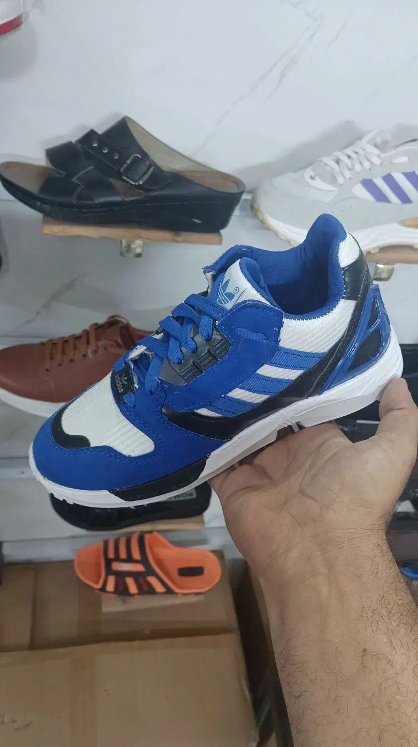 کفش بسکتبال رنگی|ورزشهای توپی|سبزوار, شهرک ابوذر|دیوار