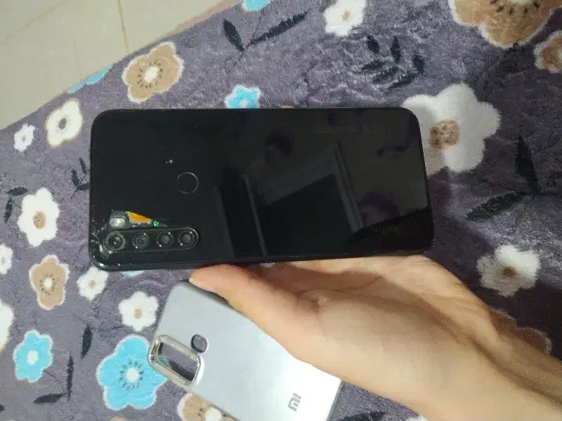 گوشی شیامئ|موبایل|اصفهان, شمس آباد|دیوار