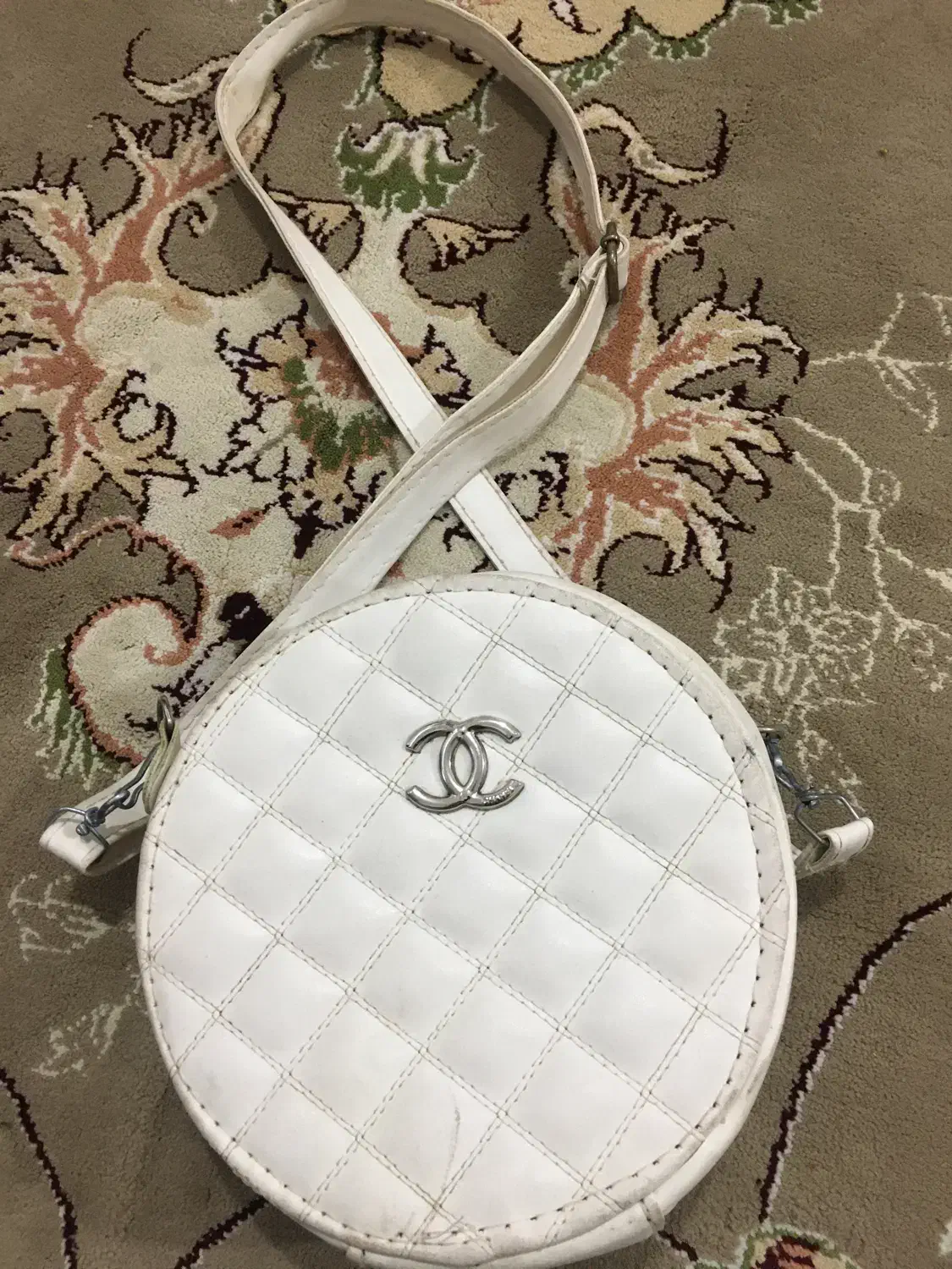 کیف|کیف، کفش، کمربند|سبزوار, کلاته سیفر|دیوار