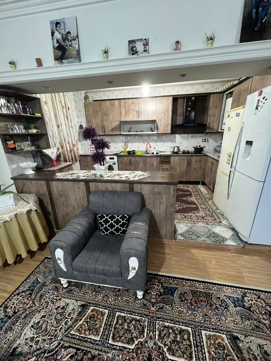 ۹۲ متری تک واحدی/فاز ۲|فروش آپارتمان|آبیک, |دیوار