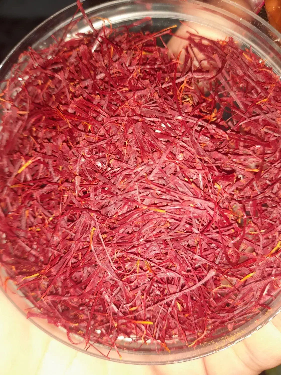 نگین زعفران درجه یک|خوردنی و آشامیدنی|تهران, چهارصد دستگاه|دیوار