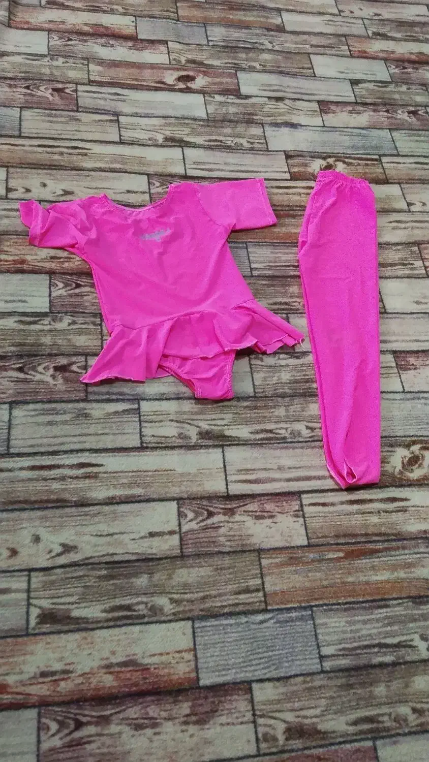 لباس ژیمناستیک|تجهیزات ورزشی|اسدآباد, |دیوار