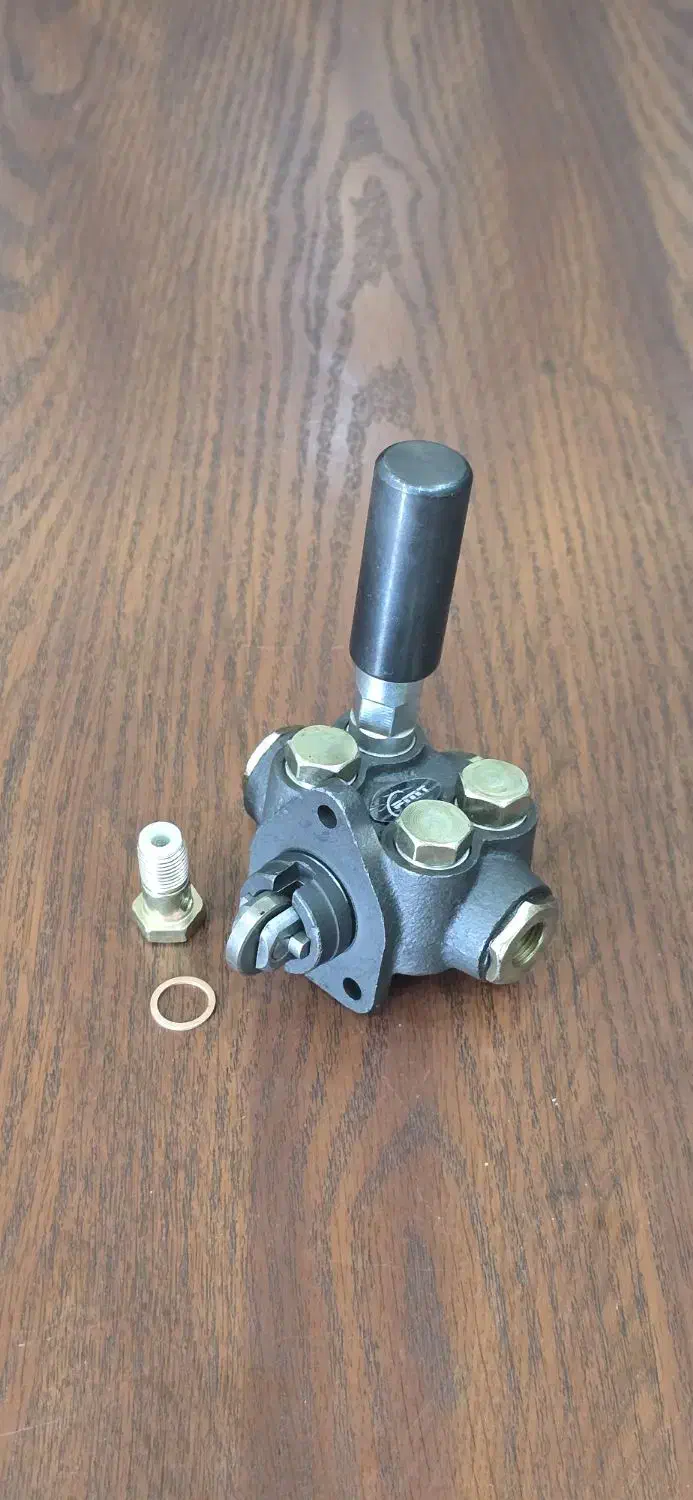 پمپ ۳ گوش کامل هوو و آمیکو|قطعات یدکی و لوازم جانبی|سبزوار, قصبه شرقی|دیوار