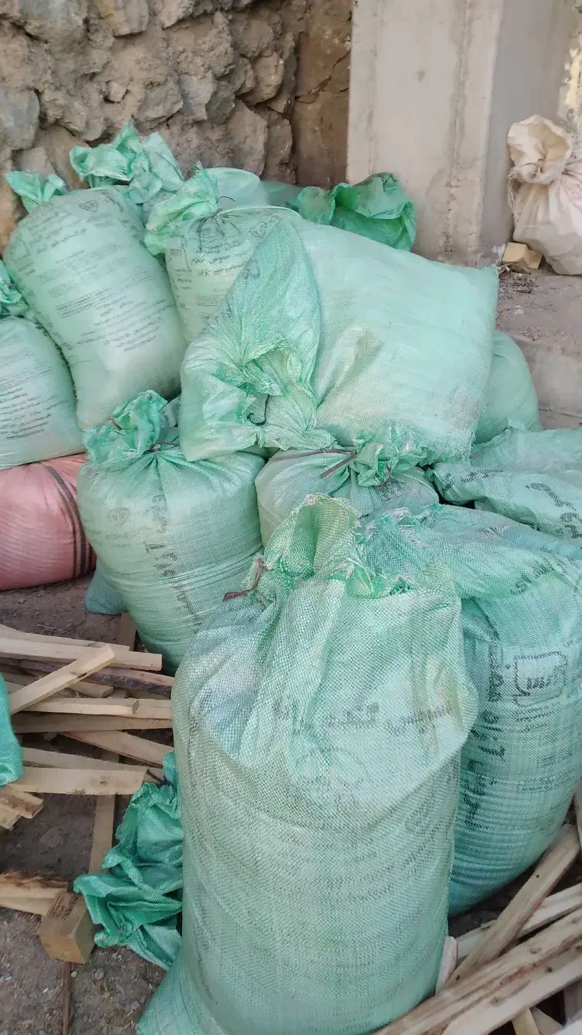 فروش انواع پالت چوبی ، ضایعات چوب و خاک اره|عمدهفروشی|آبیک, |دیوار