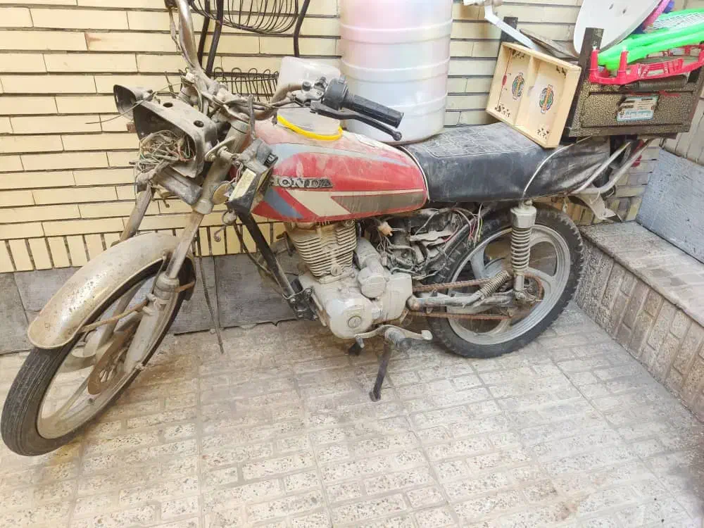 موتور سیکلت مدل 95|موتورسیکلت|بندرعباس, |دیوار