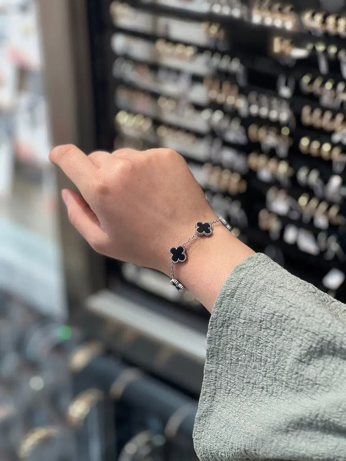 دستبندونکلیف/ست ونکلیف|بدلیجات|خمینیشهر, |دیوار