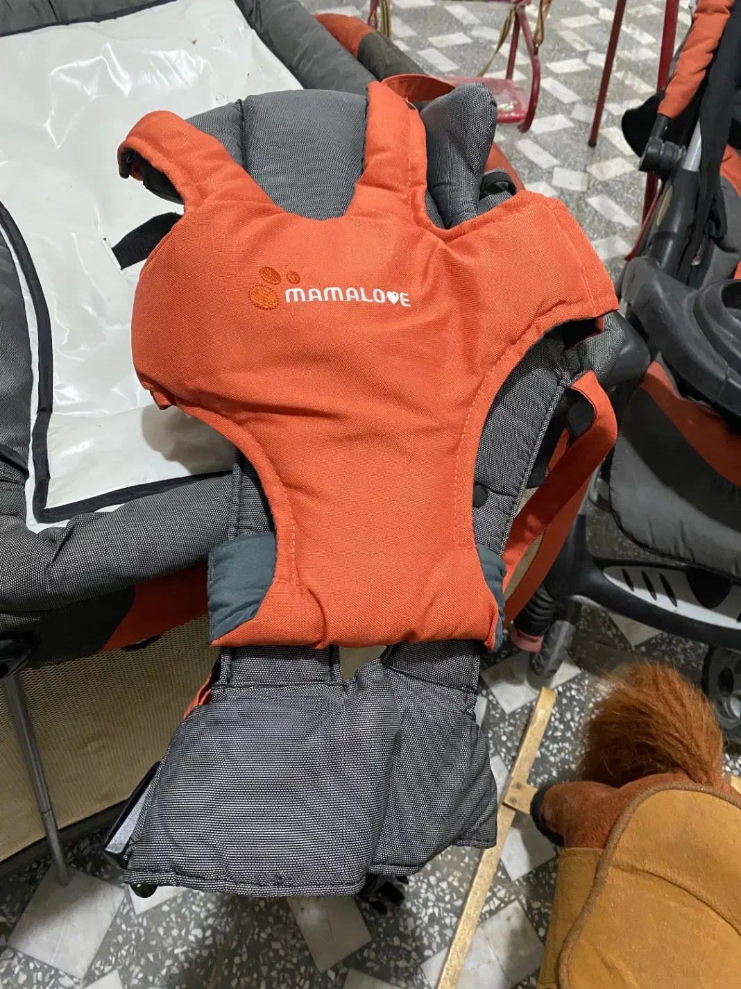 آغوشی کودک|اسباب و اثاث بچه|قائمشهر, |دیوار