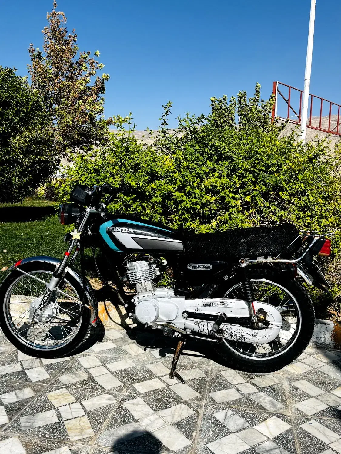 موتورمدل۹۲|موتورسیکلت|فیروزآباد (فارس), |دیوار