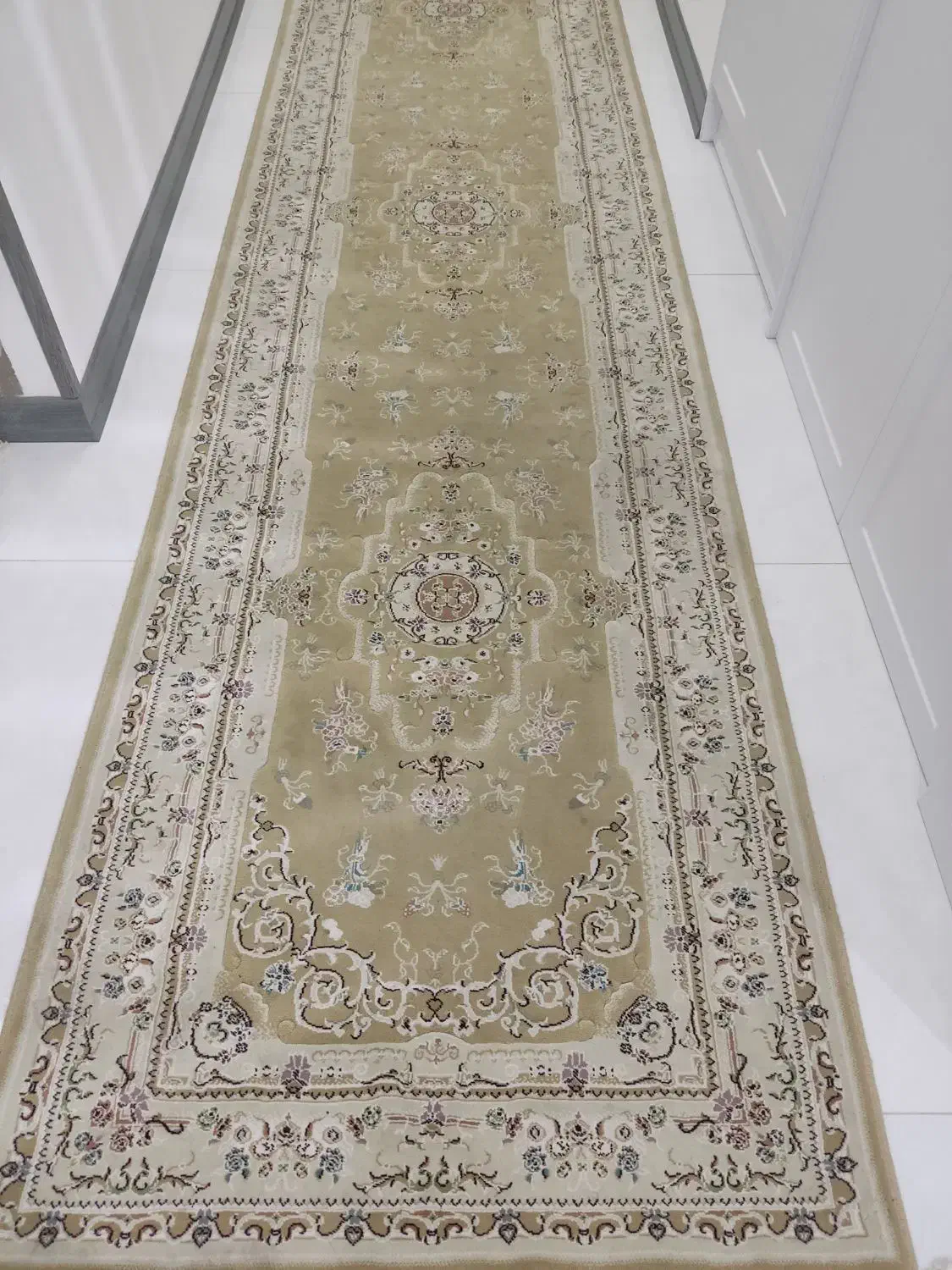 فرش|فرش|فردیس, فردیس|دیوار