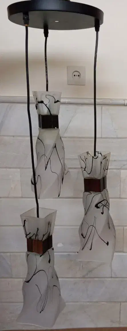 لوستر آویز شیشه‌ای سه تکه|لوستر و چراغ آویز|قم, بلوار امین و ساحلی|دیوار