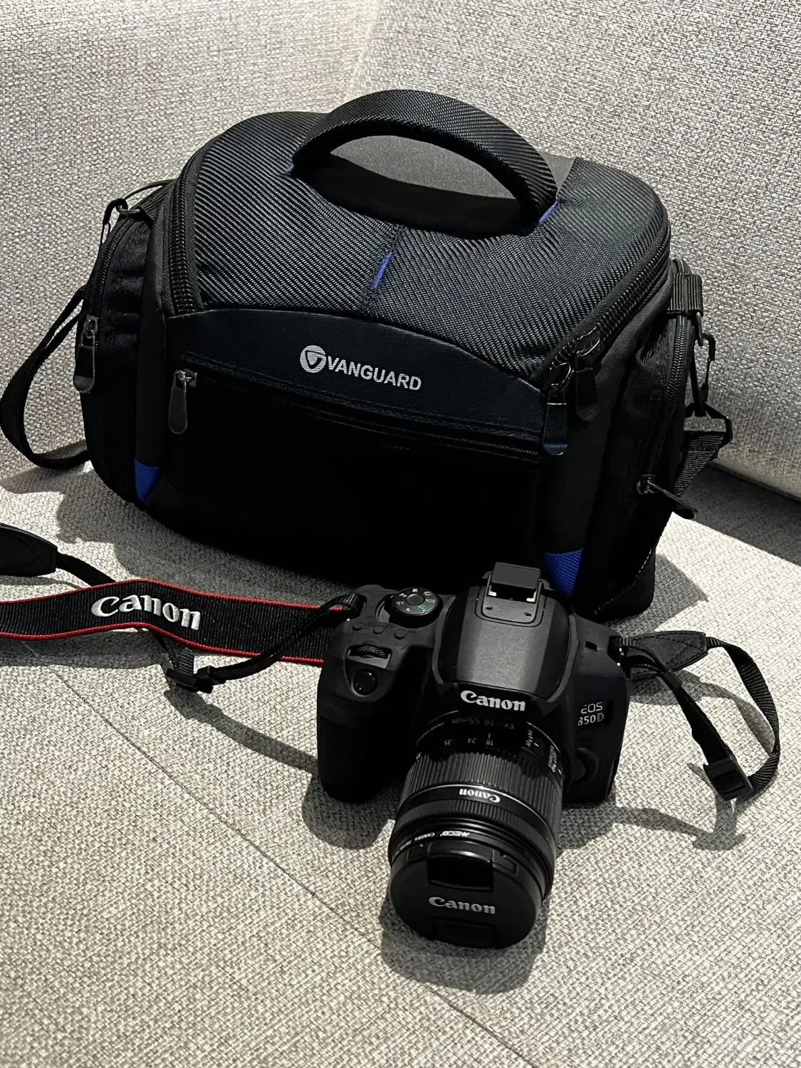 دوربین کنون Canon EOS 850D + لنز 18-55mm مثل نو|دوربین عکاسی و فیلمبرداری|تهران, صادقیه|دیوار