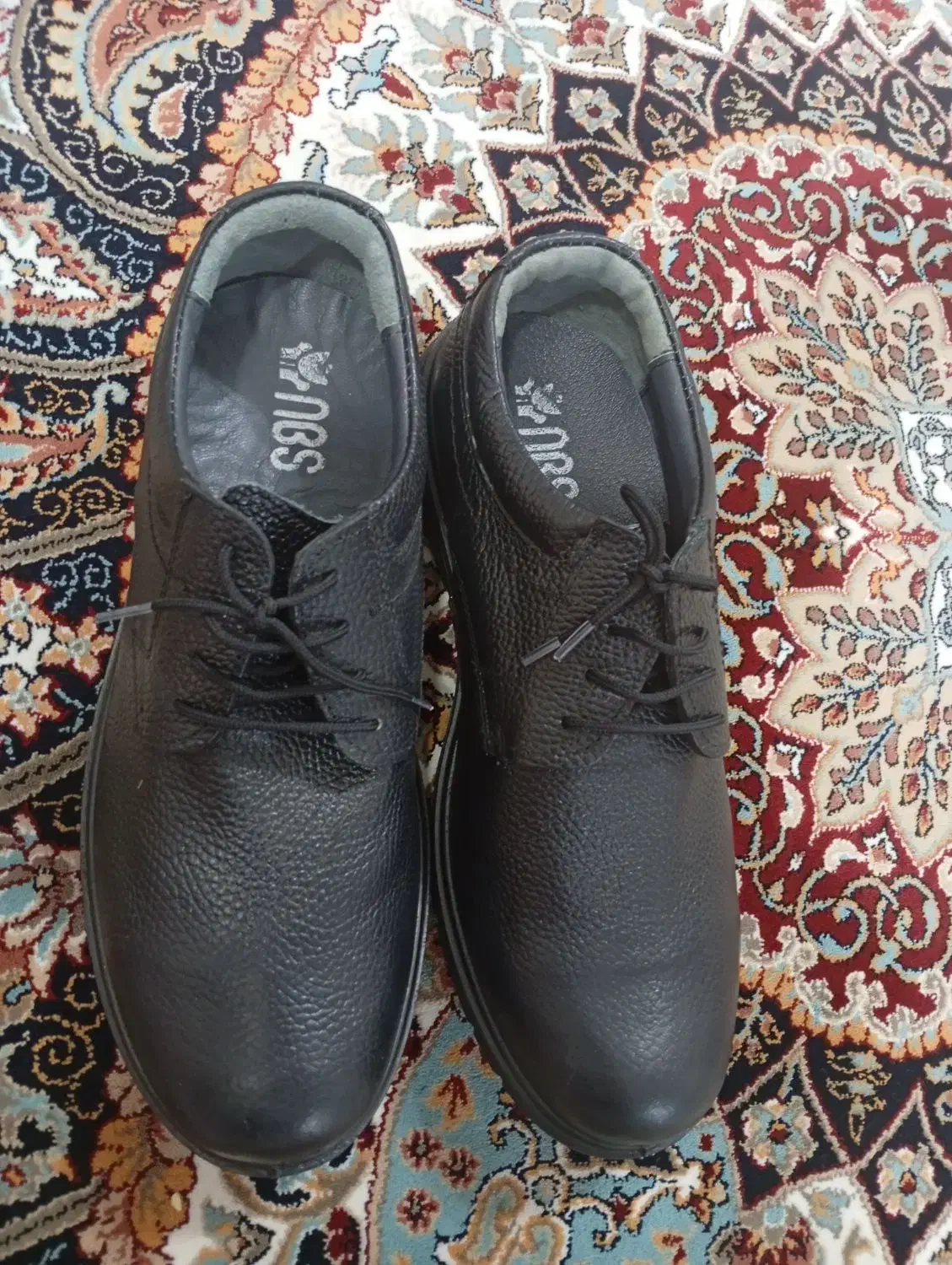 کفش چرم|کیف، کفش، کمربند|قروه, |دیوار