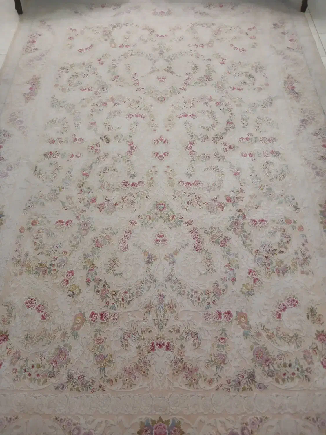 فرش ماشینی کاملا سالم|فرش|تهران, جلیلی|دیوار