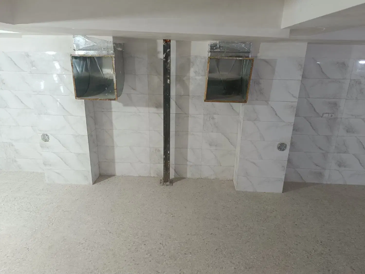 اجاره زیرزمین مناسب تولیدی یا فضای کارگاهی|اجارهٔ مغازه و غرفه|بهارستان, |دیوار