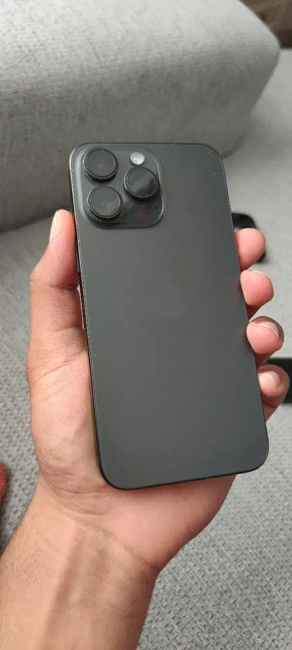 اپل iPhone 15 Pro Max با حافظهٔ ۲۵۶ گیگابایت|موبایل|تهران, ونک|دیوار