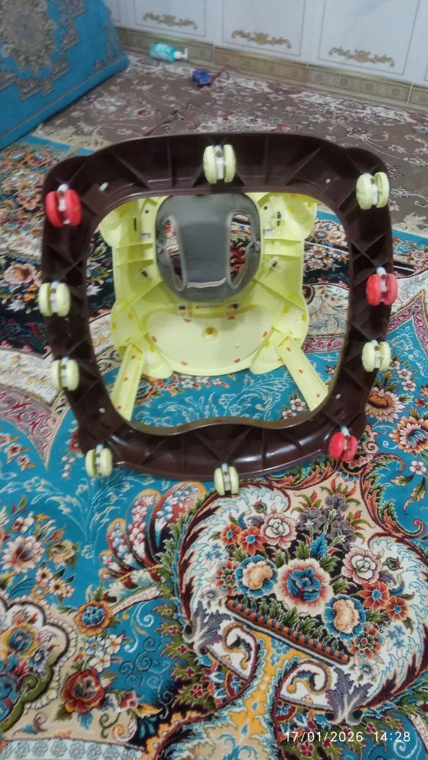 روروک کودک|کالسکه و لوازم جانبی|نگین شهر, |دیوار