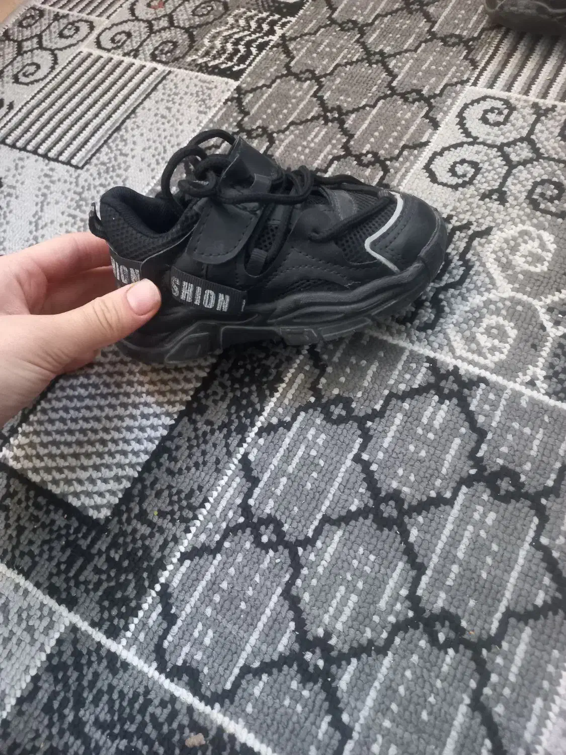 کفش های کودک|کفش و لباس بچه|قوچان, |دیوار