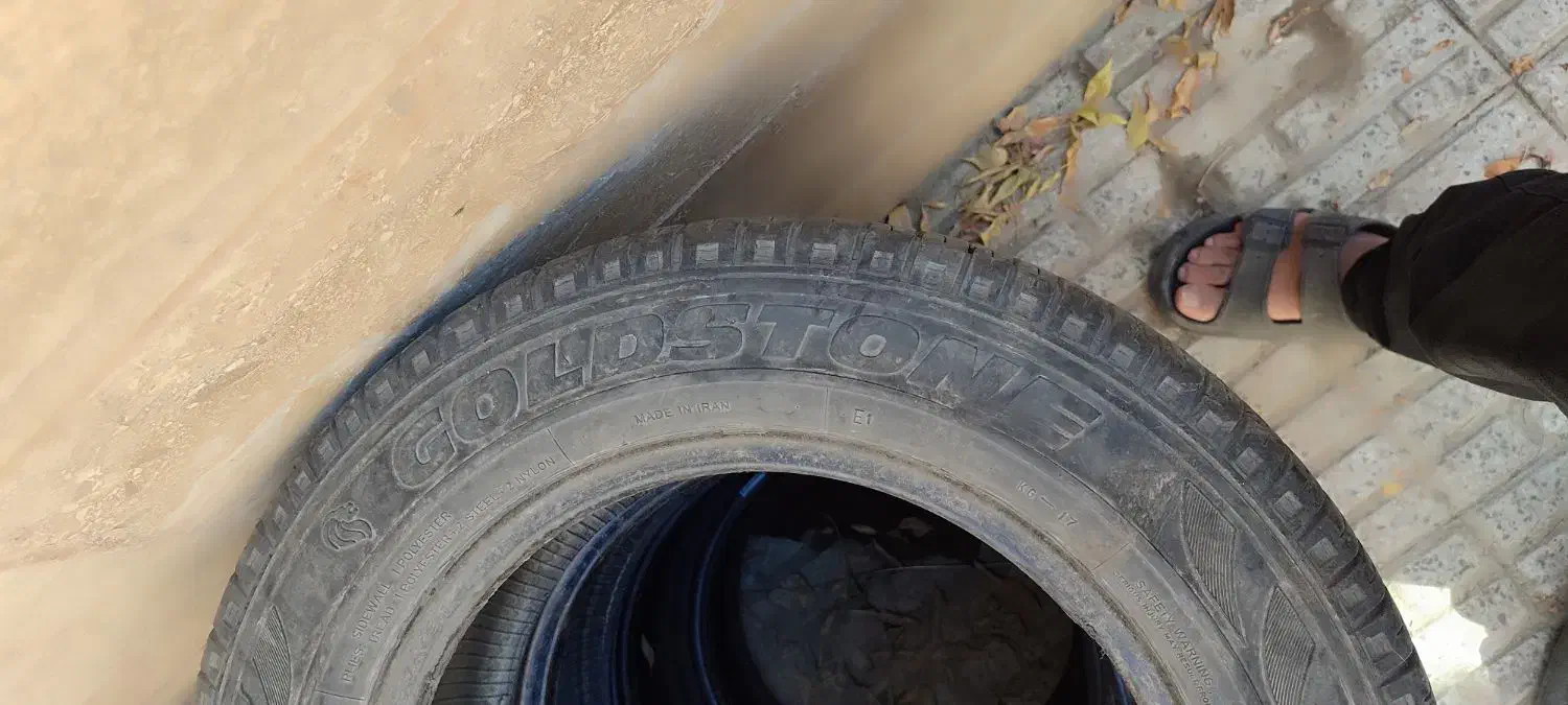 لاستیک|قطعات یدکی و لوازم جانبی|ملایر, |دیوار