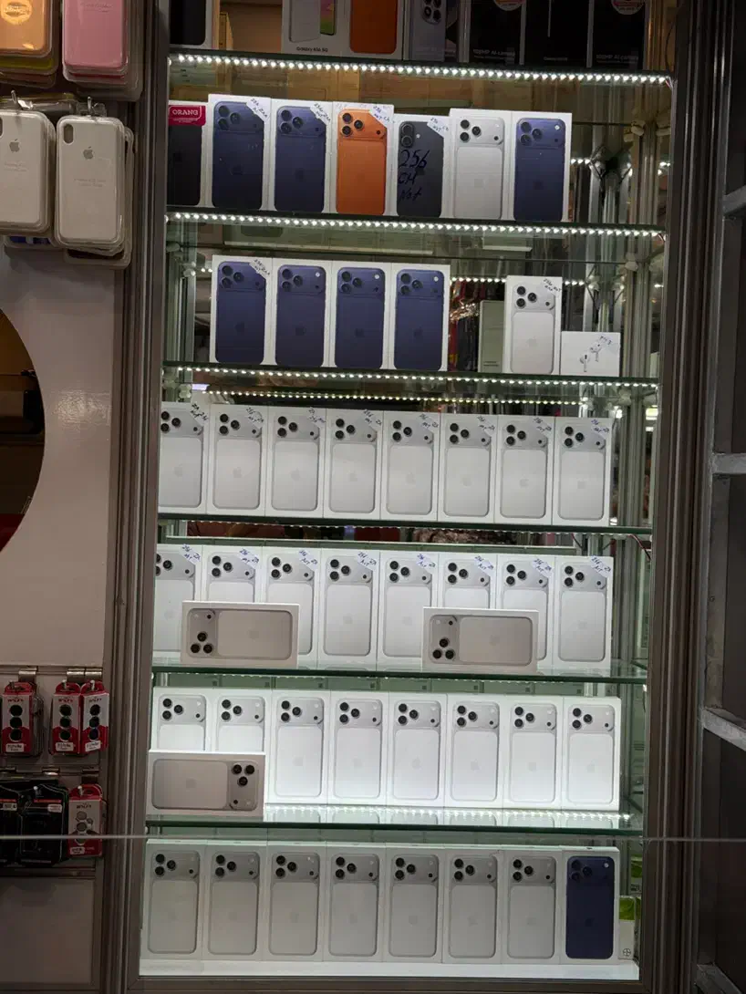 17 pro max zaa not|موبایل|شیراز, زند|دیوار