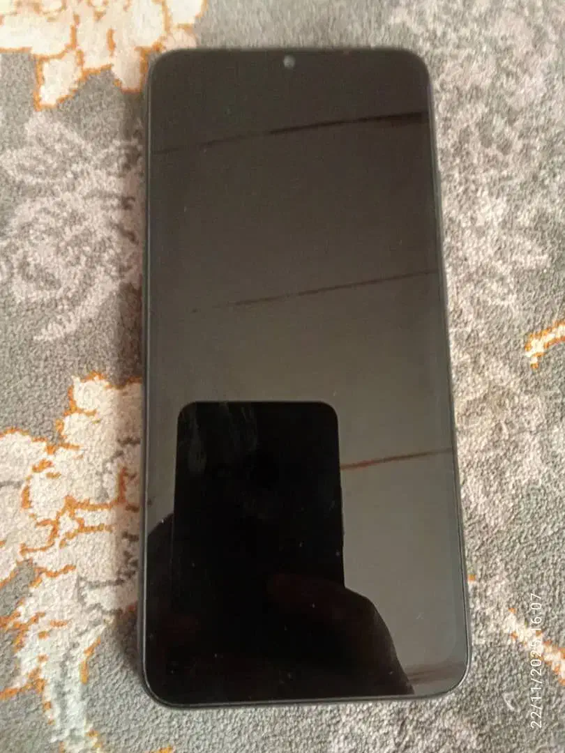 گوشی در حد نو بدون کارتون|موبایل|خرم‌آباد, |دیوار