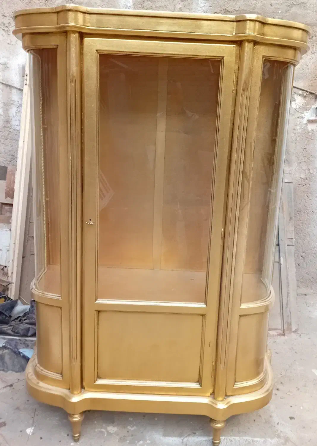 بوفه ایستاد رنگ ورق طلا|بوفه، ویترین، کنسول|شهریار, شهرک امیریه|دیوار