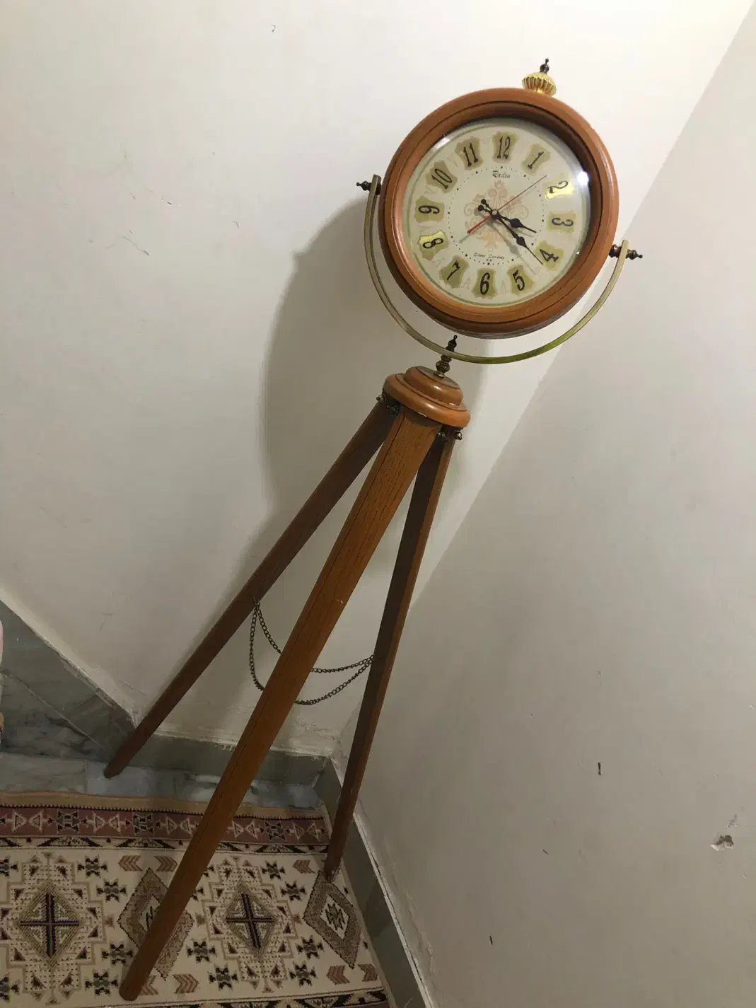 ساعت پایه دار|ساعت دیواری و تزئینی|ارومیه, |دیوار