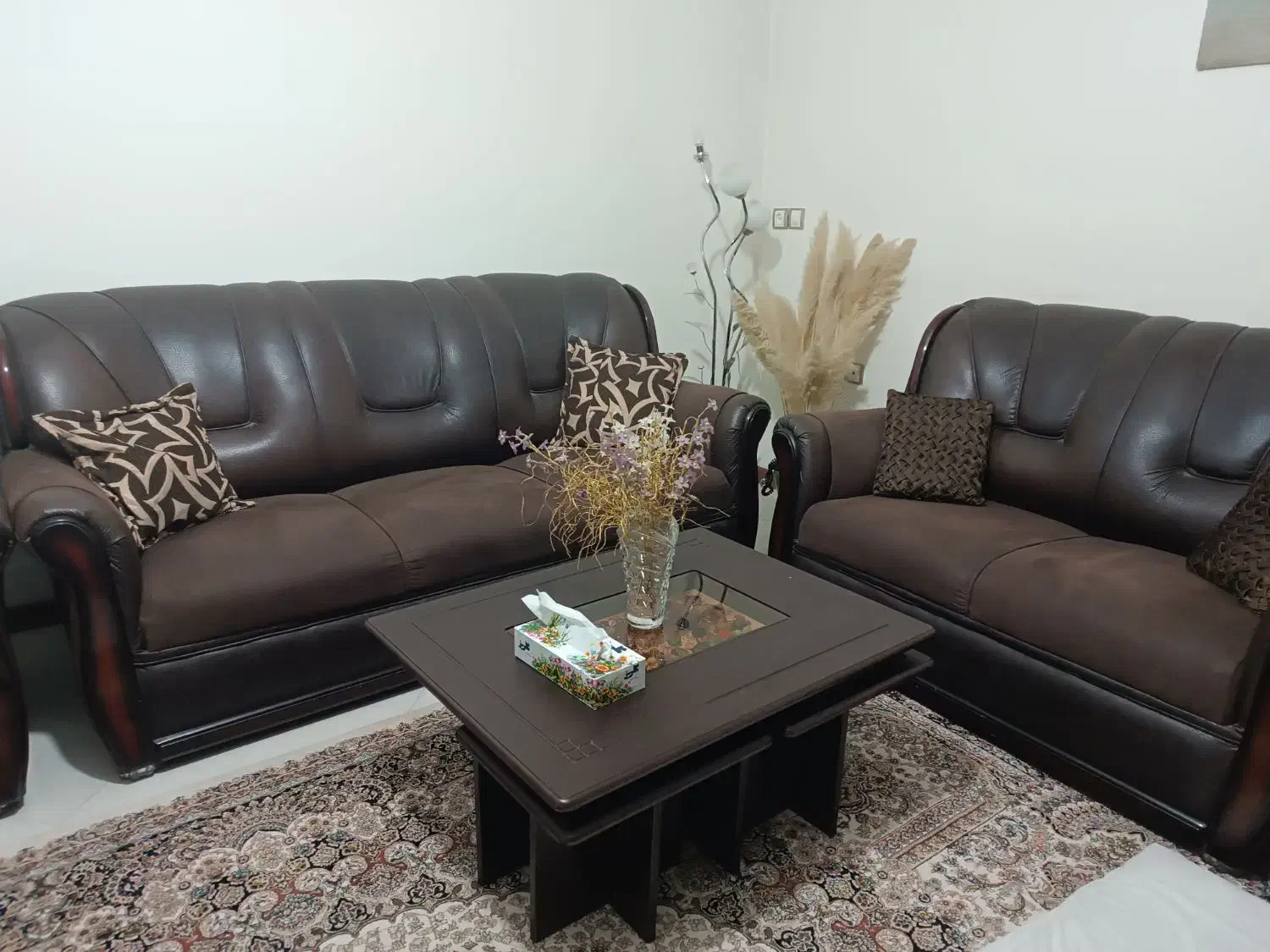 مبل راحتی ، سالم و خوش نشین|مبلمان خانگی و میز عسلی|نیشابور, ۲۲ بهمن|دیوار