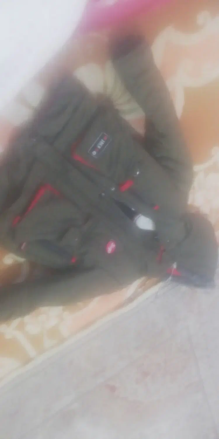 کابشن بسرانه|کفش و لباس بچه|یزد, |دیوار