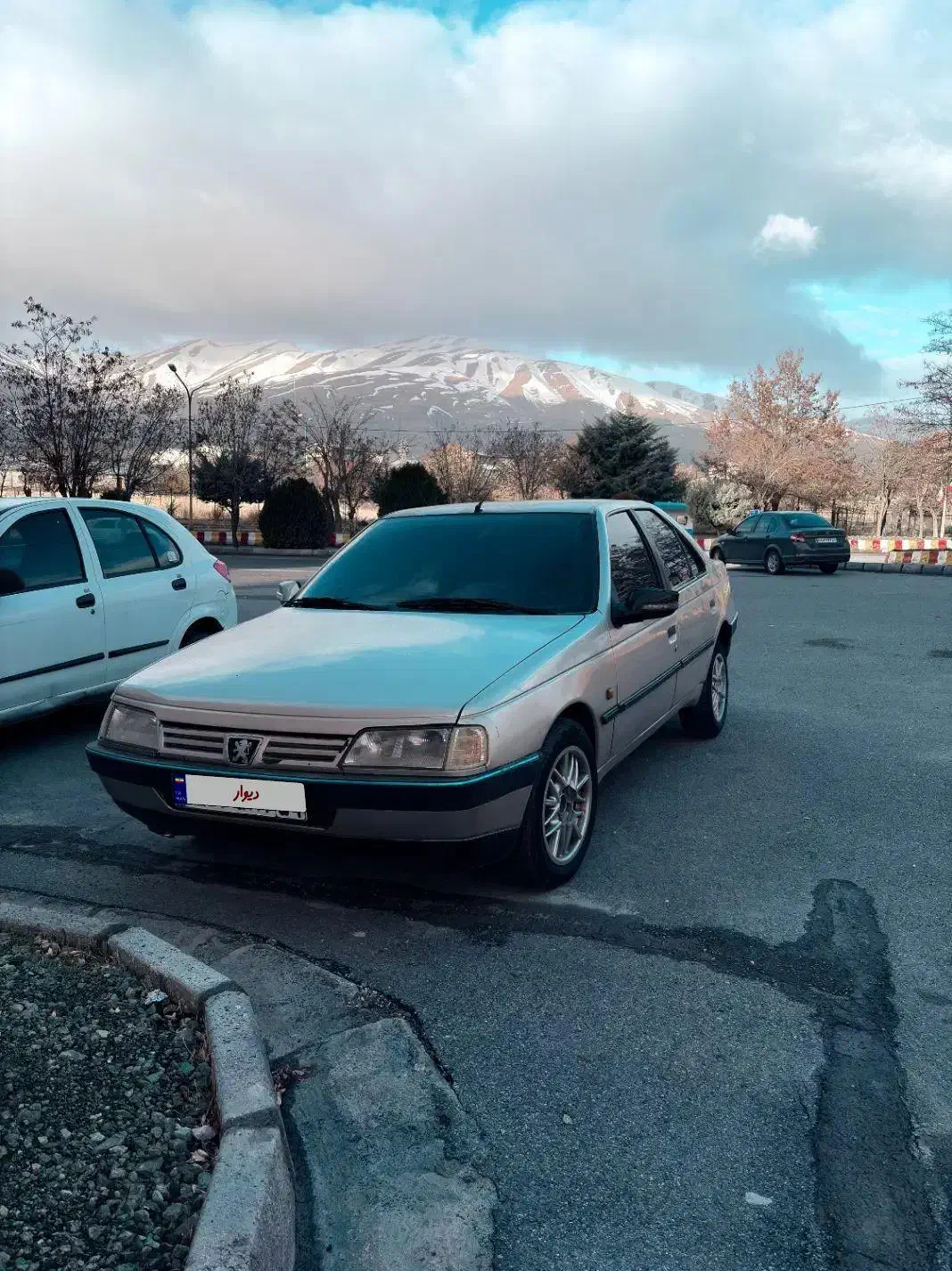 پژو ۴۰۵ مدل ۸۳|خودرو سواری و وانت|سنندج, |دیوار