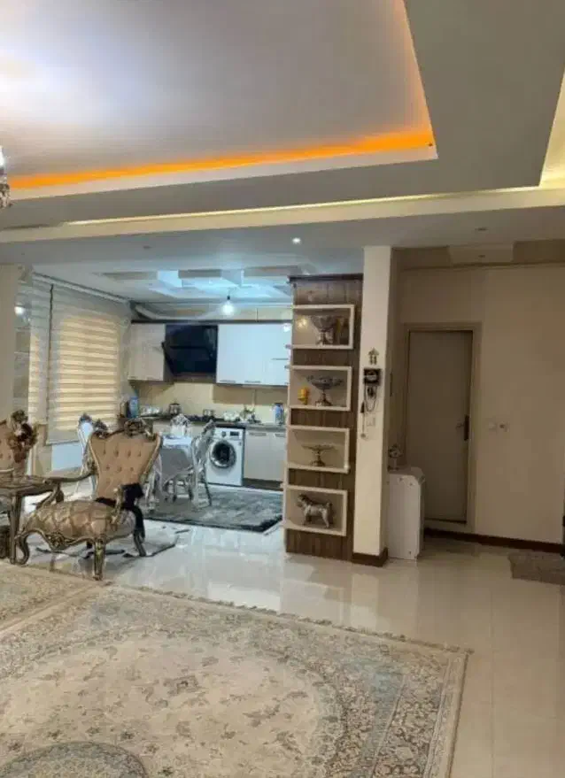 آپارتمان دانشگاه۱۳۳ متر فول معاوضه کوچکتر|فروش آپارتمان|قزوین, |دیوار
