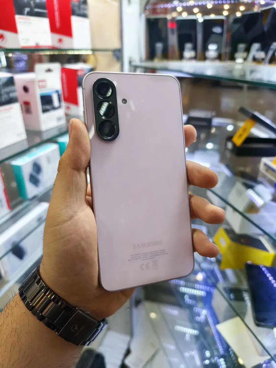 سامسونگ Galaxy A56 حافظه 256 گیگابایت رم 8|موبایل|شیراز, زند|دیوار