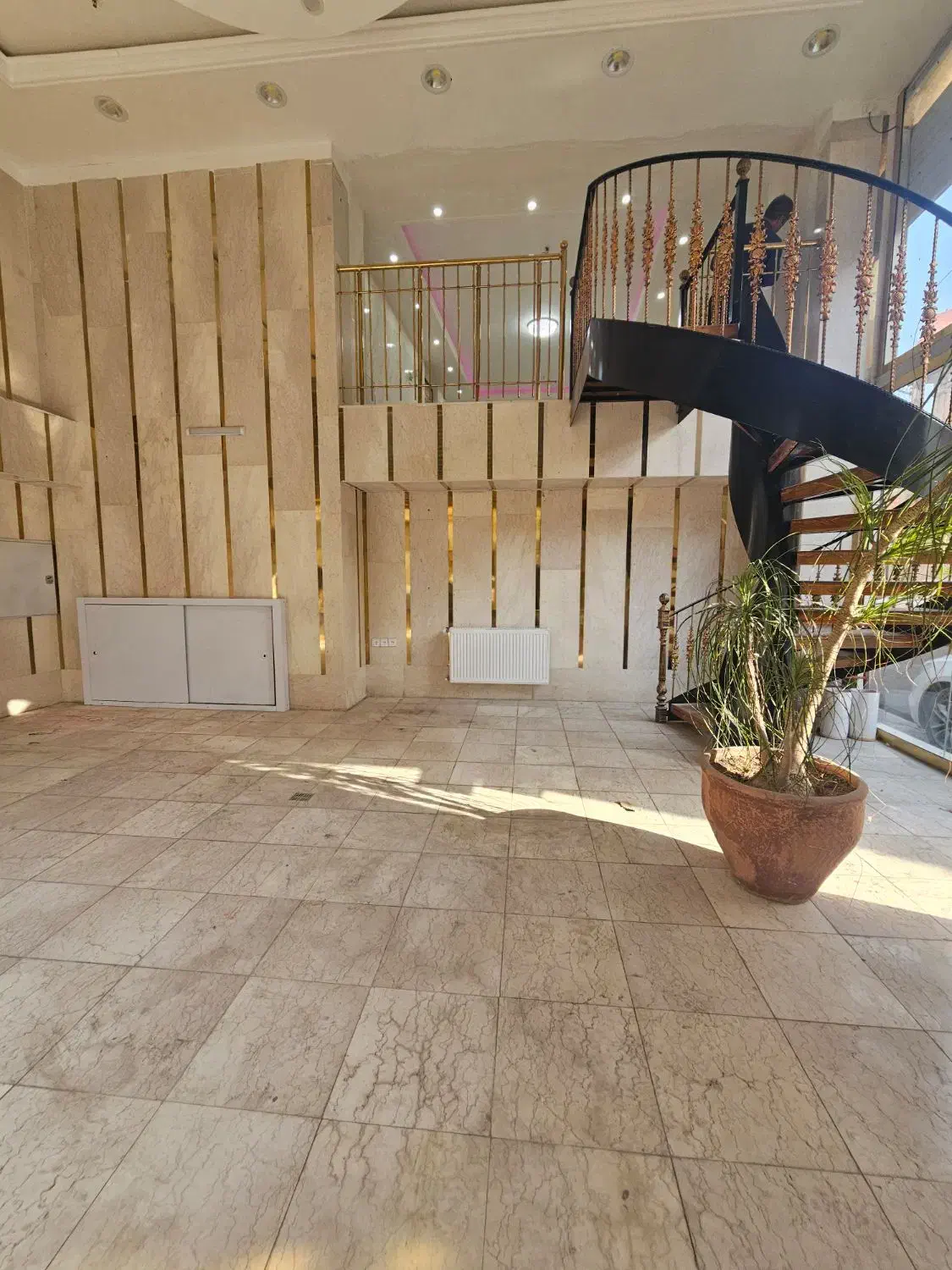 مغازه دوبلکس/براصلی گوهردشت/سالن ودپارتمان املاک|اجارهٔ مغازه و غرفه|قرچک, مهدیه|دیوار