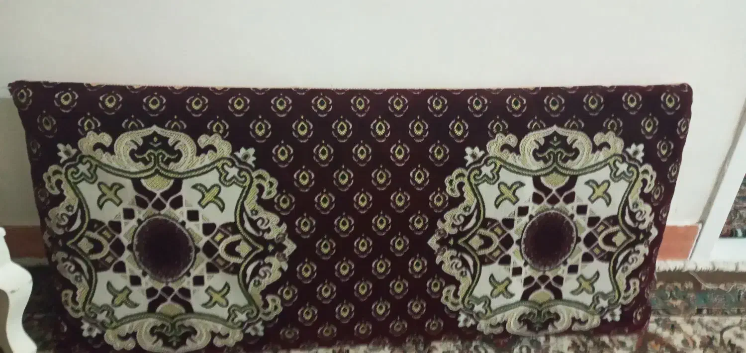 پشتی|پشتی|اسفراین, |دیوار