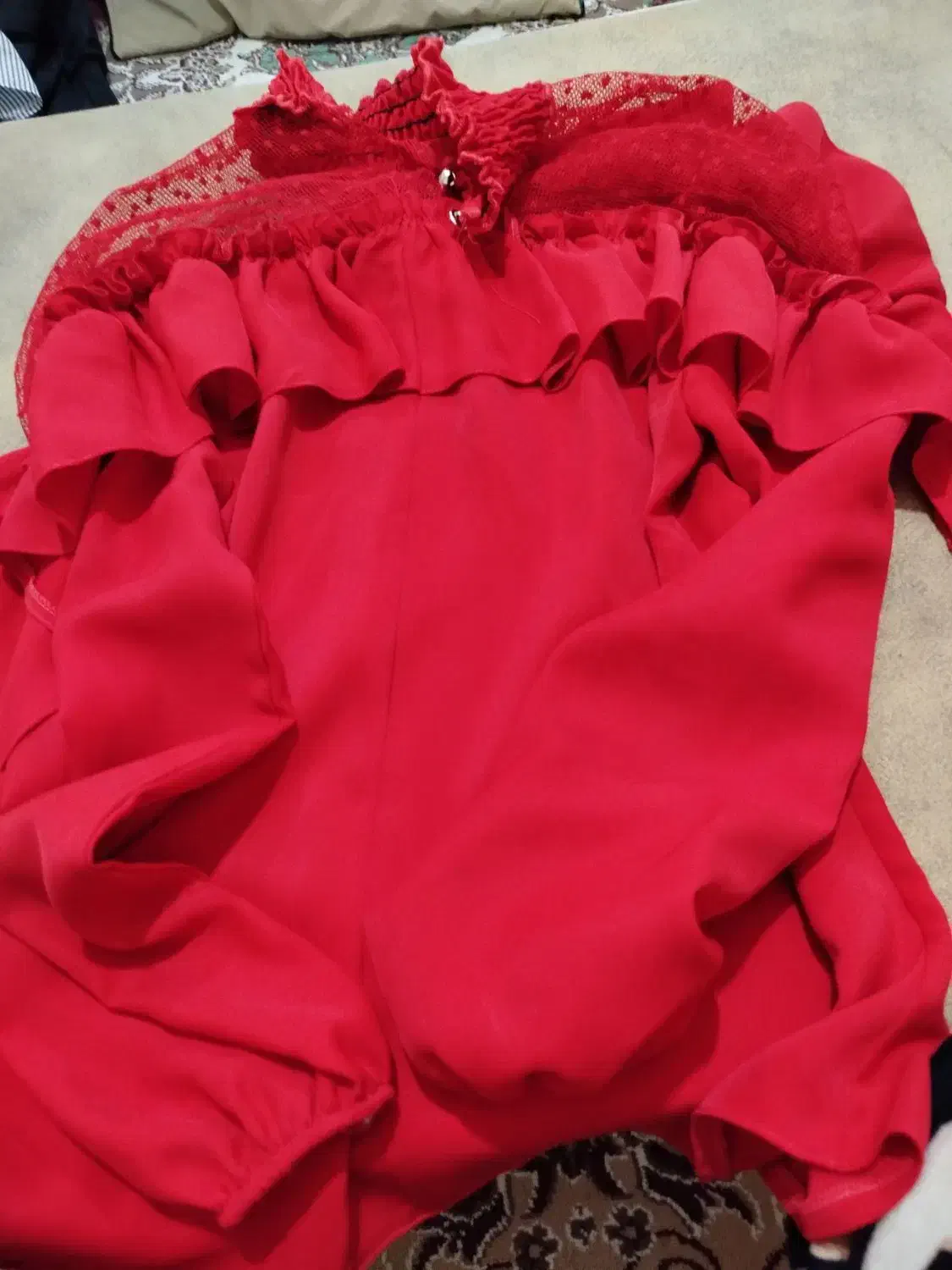 شومیز|لباس|اشتهارد, |دیوار