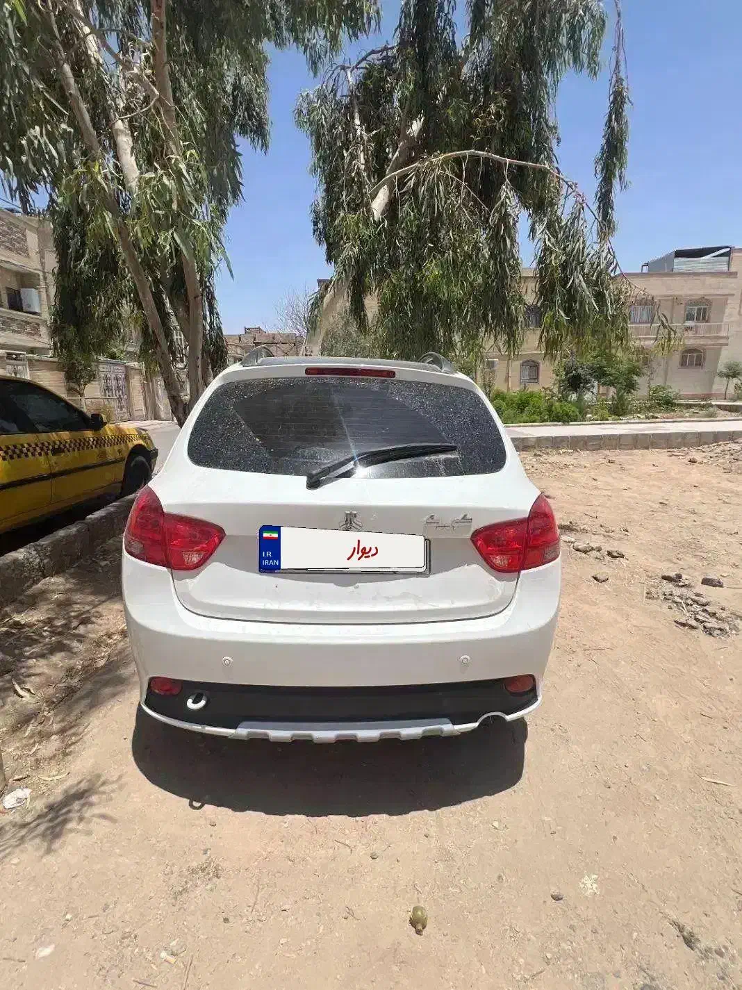 کوییک R ۱۴۰۲|خودرو سواری و وانت|زاهدان, |دیوار