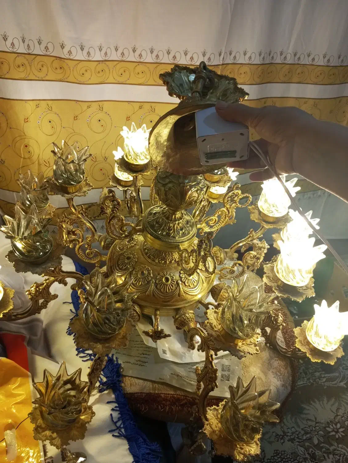 لوستر 18 شاخه بسیار زیبا|لوستر و چراغ آویز|مشهد, طبرسی شمالی|دیوار