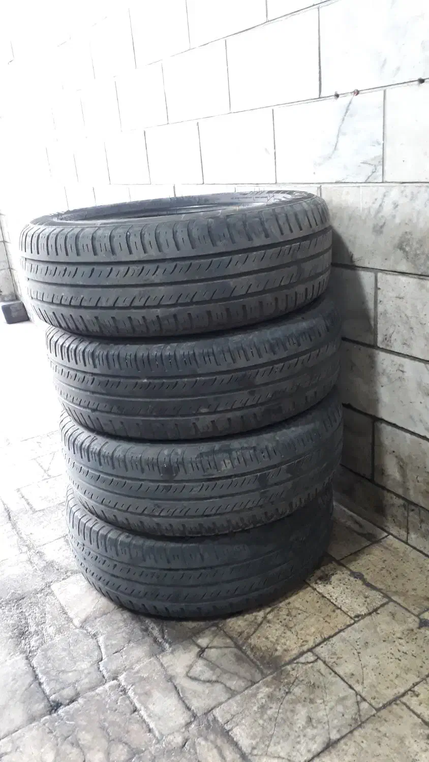 چهار حلقه لاستیک پژوی|قطعات یدکی و لوازم جانبی|همدان, |دیوار