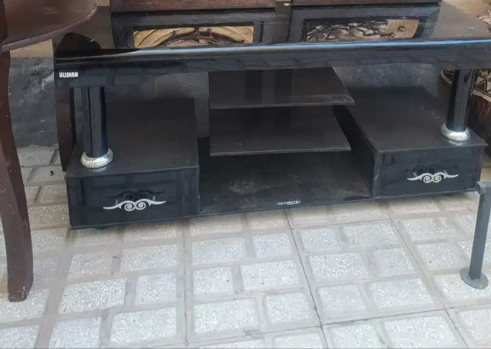 میز تلوزیون شیشه ای|میز تلویزیون|سبزوار, پاسداران|دیوار