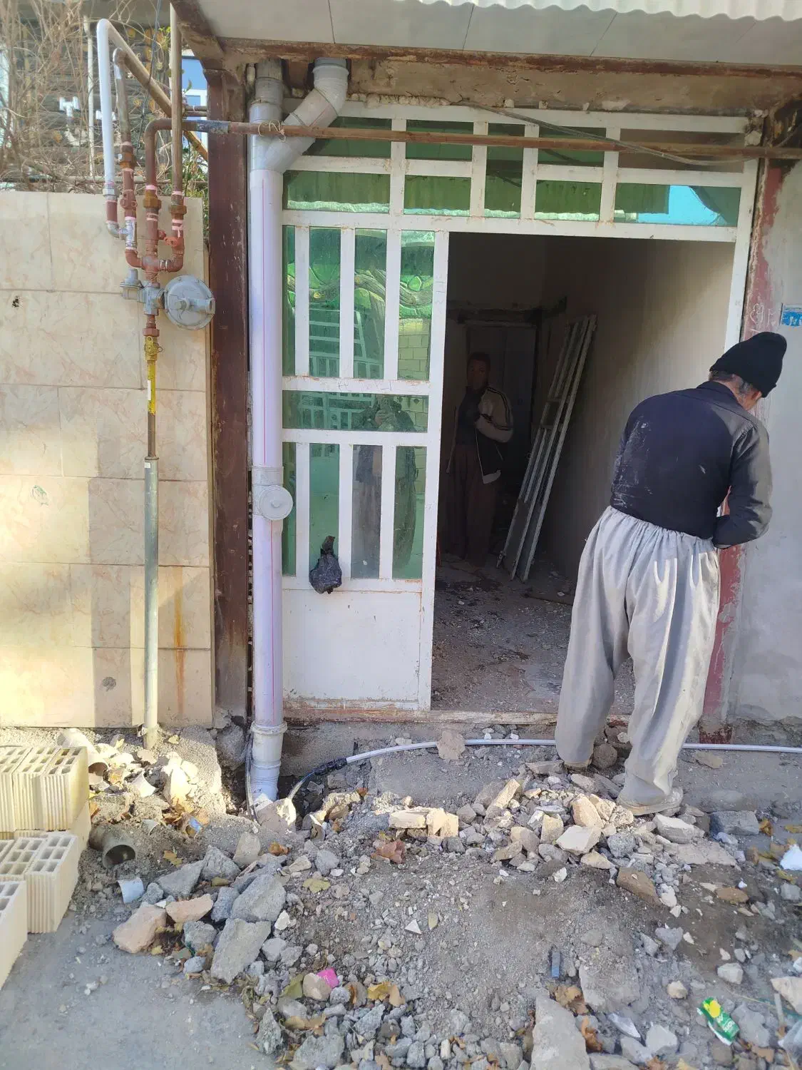 فروش در پنجره آهنی|مصالح و تجهیزات ساختمان|ثلاث باباجانی, |دیوار