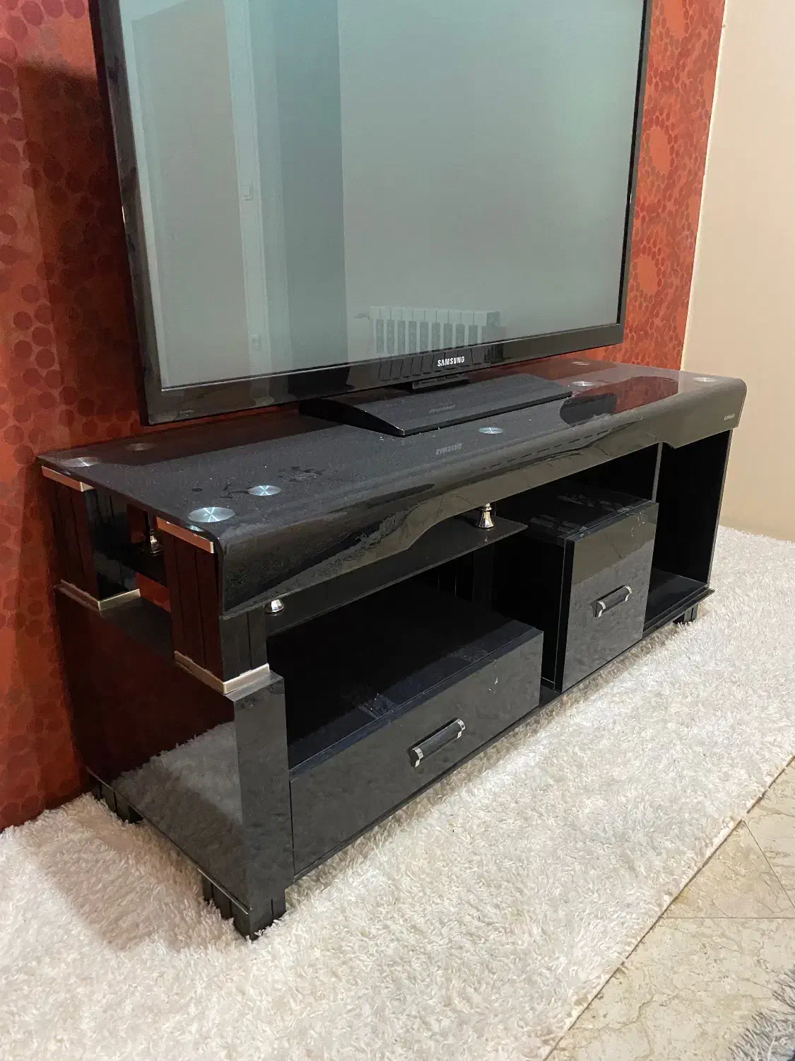 تلویزیون سامسونگ ۵۱ اینچ پلاسما به همراه میز تی وی|تلویزیون و پروژکتور|تهران, قلهک|دیوار