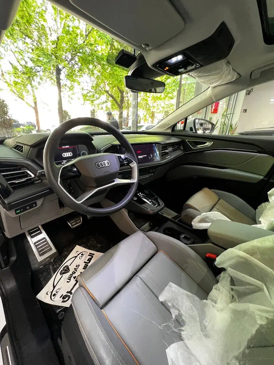 آئودی Q5 مدل 2024 تیپ 3|خودرو سواری و وانت|اصفهان, باغ کاران|دیوار