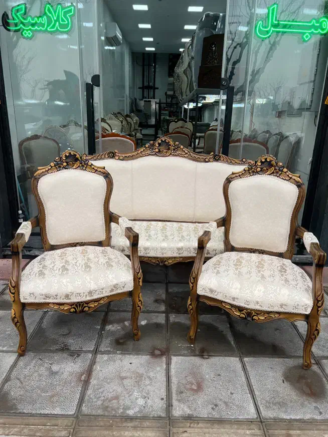 مبل چنگی گردوی|مبلمان خانگی و میز عسلی|تهران, میدان میوه و تره‌بار مرکزی|دیوار