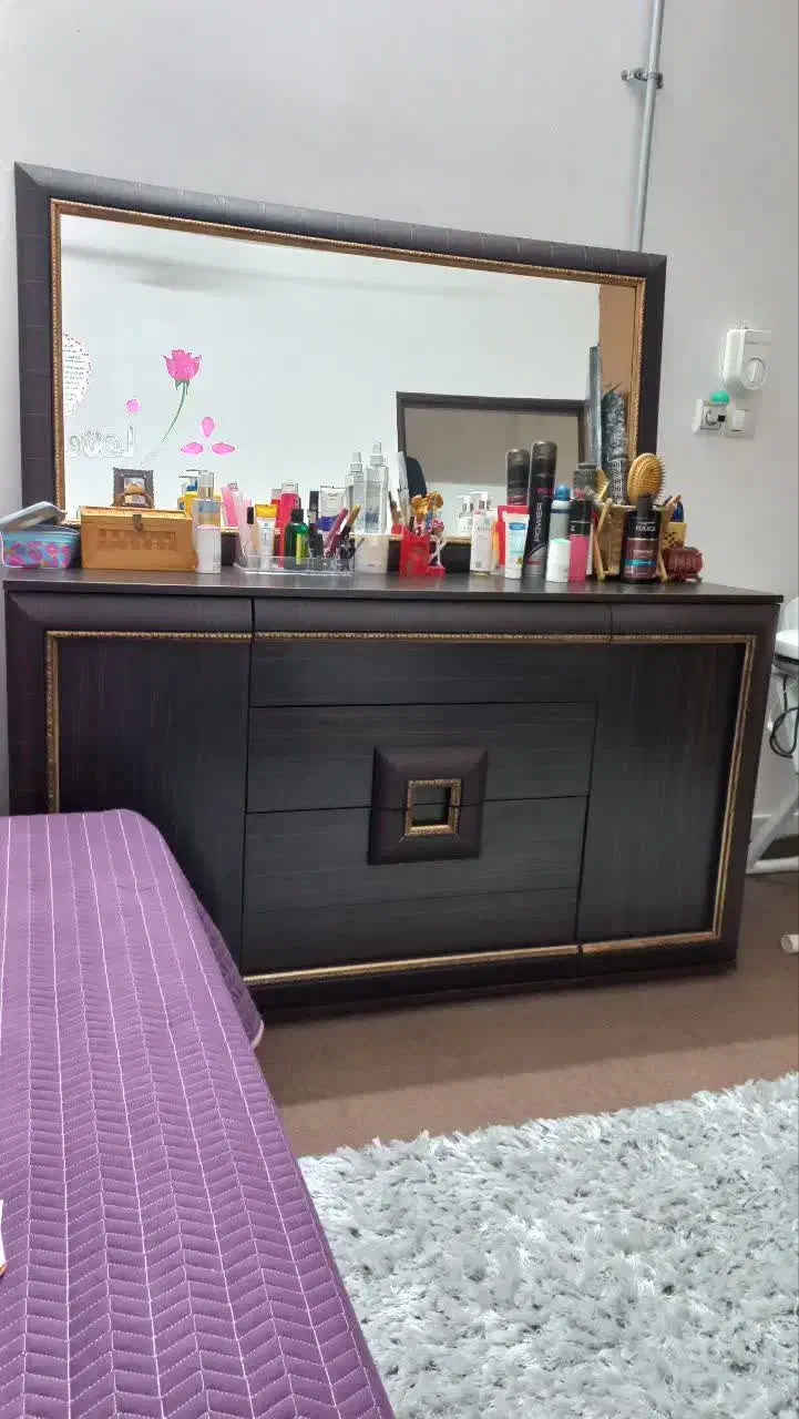 فروش میز آرایش|تخت و سرویس خواب|کردکوی, |دیوار