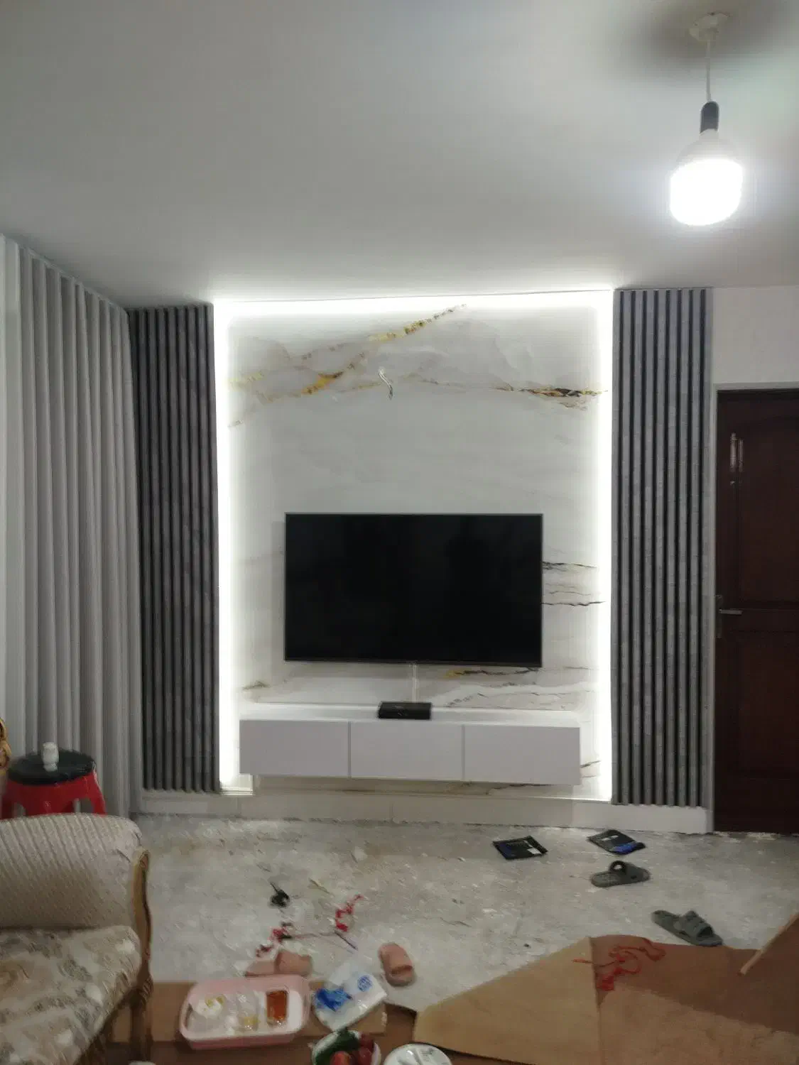 فروش و نصب کاغذدیواری پشت tv|خدمات پیشه و مهارت|اردبیل, |دیوار