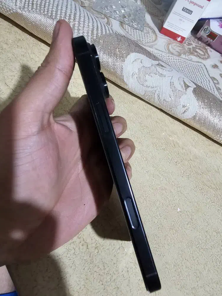 ۱۶ پرومکس|موبایل|تهران, آذری|دیوار