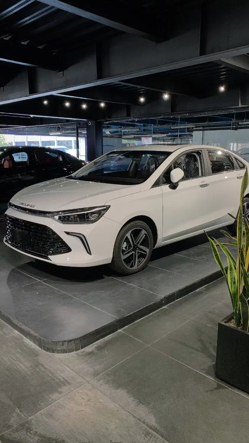 بیجینگ U5پلاس قیمت قطعی/کارخانه|خودرو سواری و وانت|تهران, علیآباد|دیوار